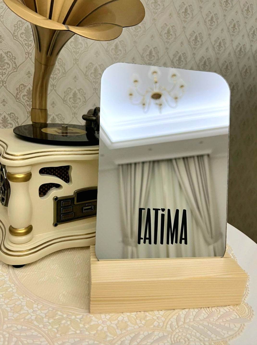 Customized Mirror with Wooden Stand - مراية مع ستاند خشبي مخصصة بالإسم - Toot Box