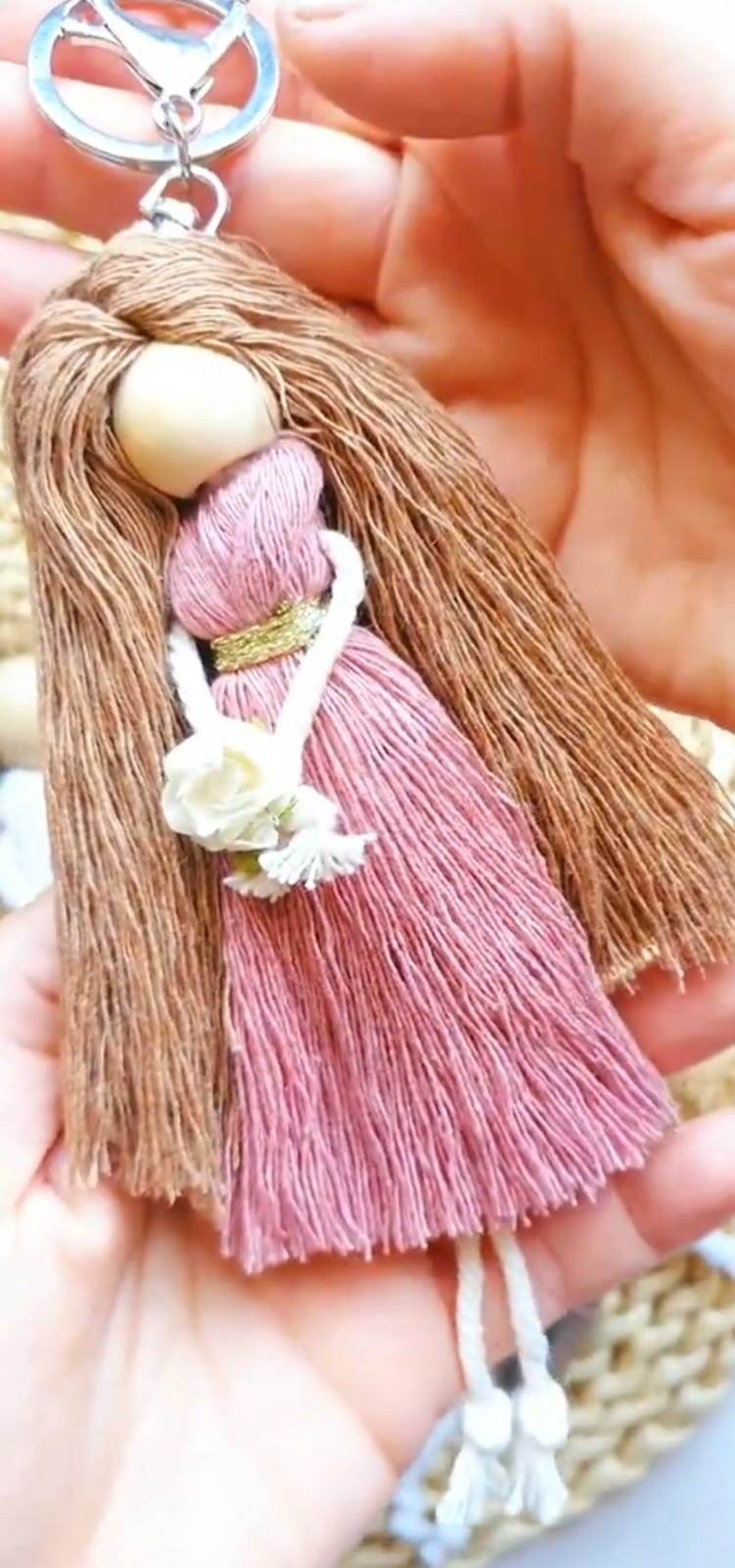 Macrame Doll Keychain / ميدالية دمية بالمكرمية - Toot Box