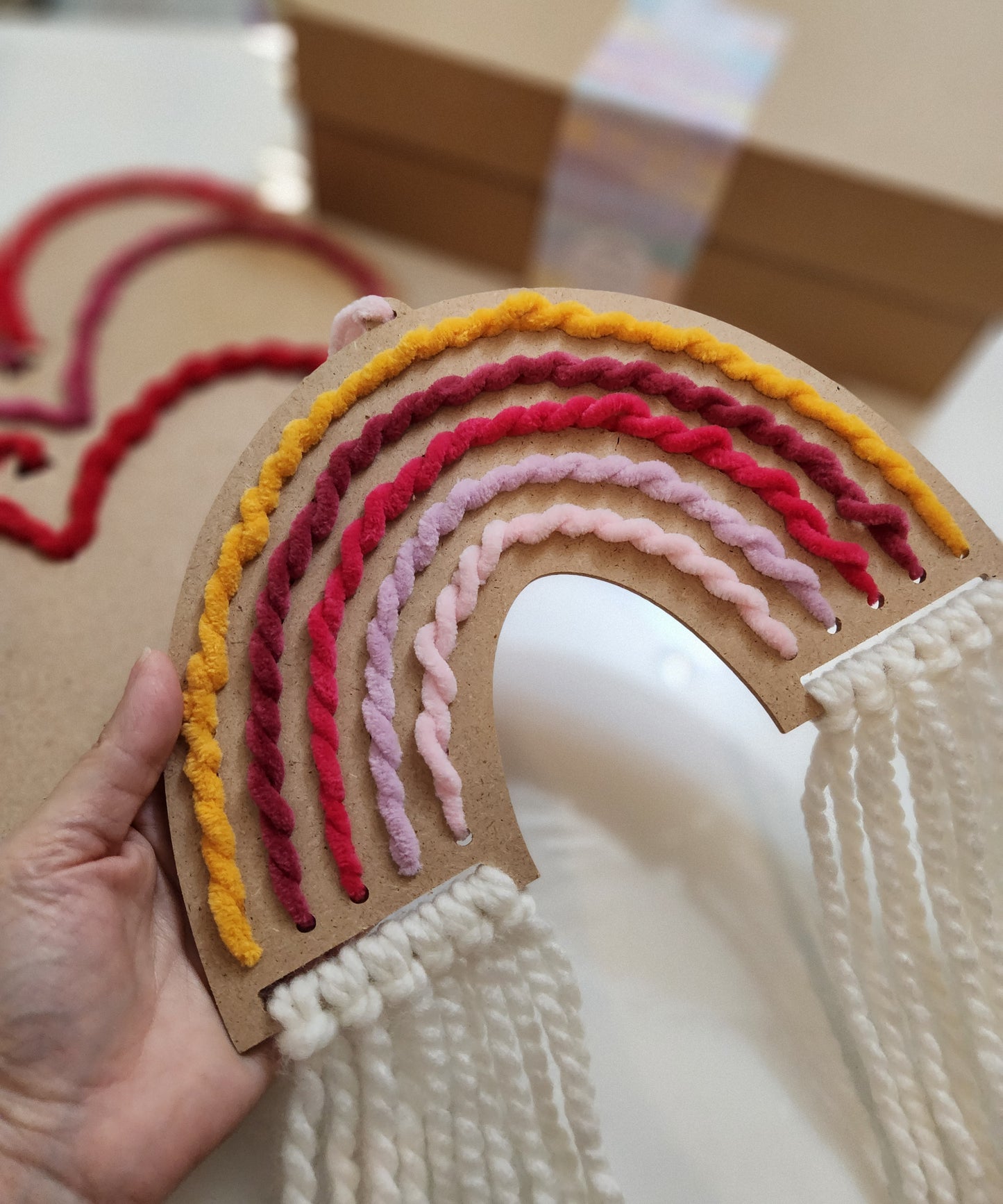 DIY RAINBOW WOOD EMBROIDERY - إصنعها بنفسك رينبو - تطريز الخشب -